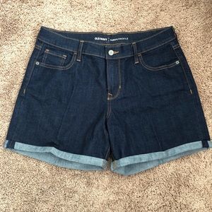 Old navy shorts size 10
